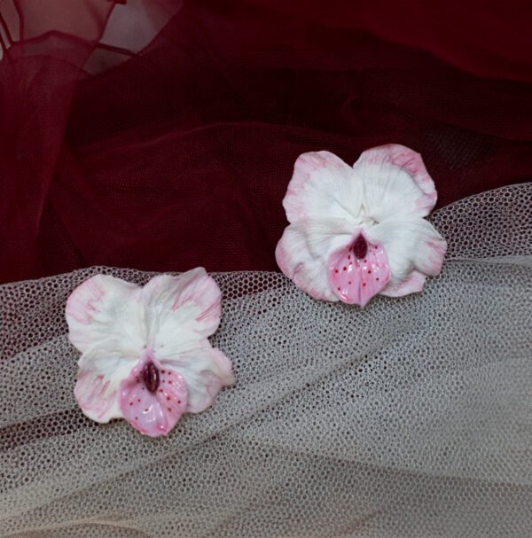 pendientes orquidea hecho a mano